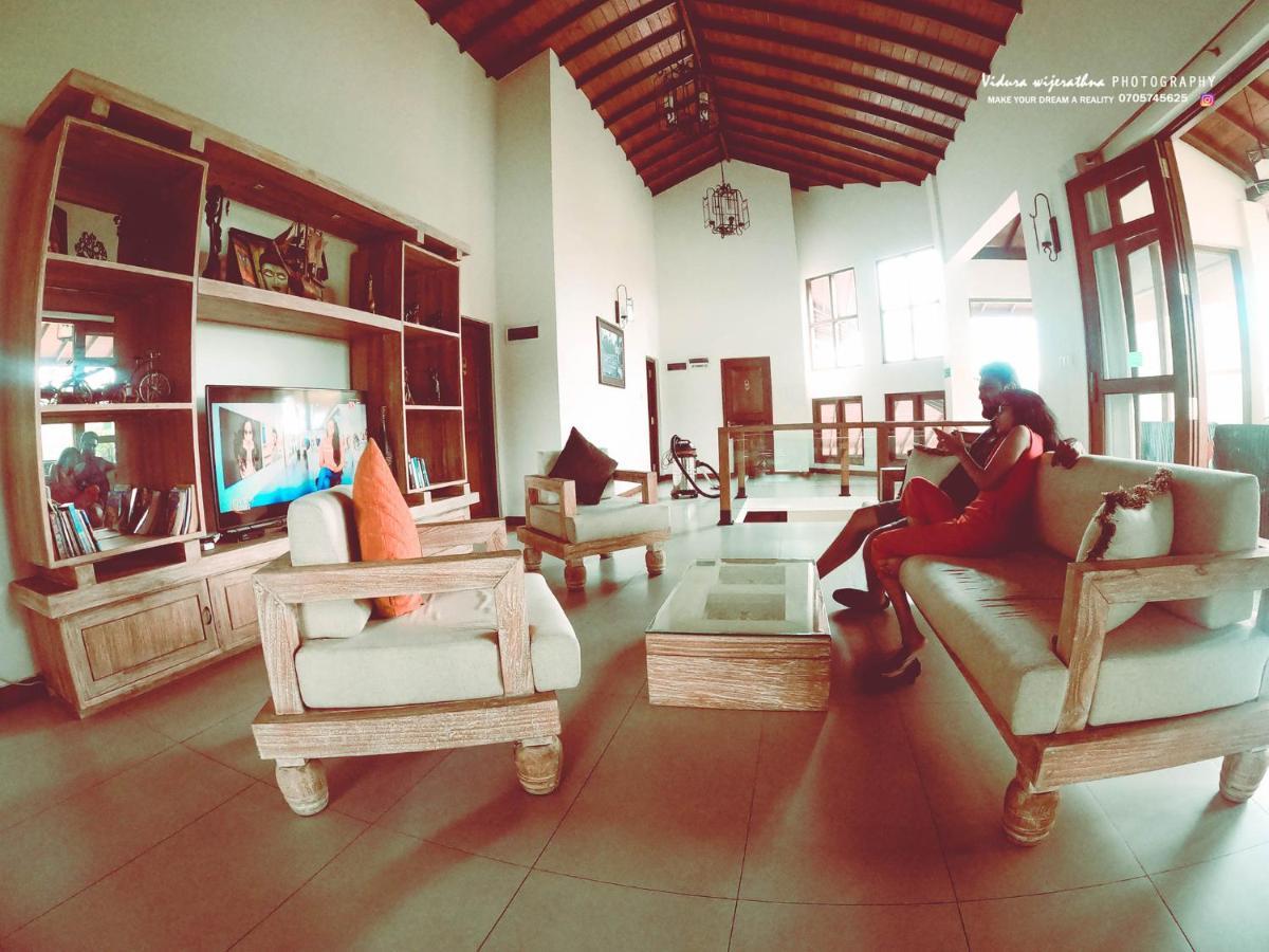 Rivora Residence Kandy Bagian luar foto
