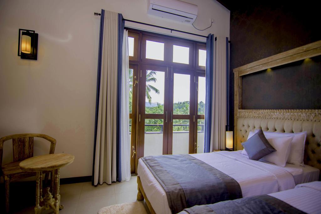 Rivora Residence Kandy Bagian luar foto